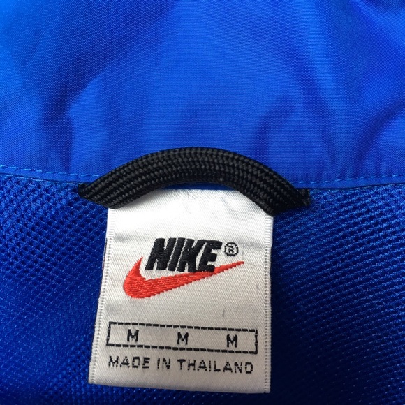 (SOLD )Vintage Nike Jacket - Picture 4 of 4